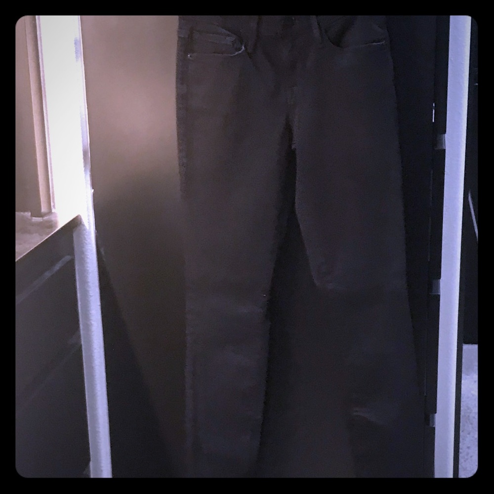 Black skinny jeans